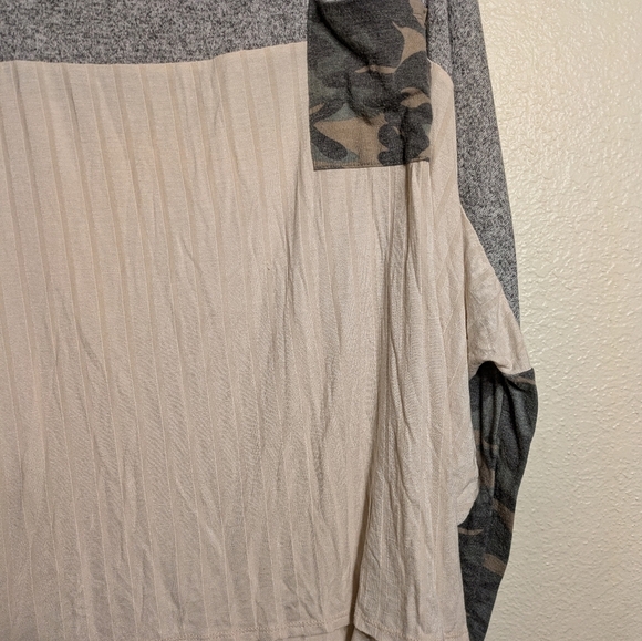 Haptics By Holly Harper Gray and Cream Women's Top Pre-owned Size 2xl - Picture 3 of 7